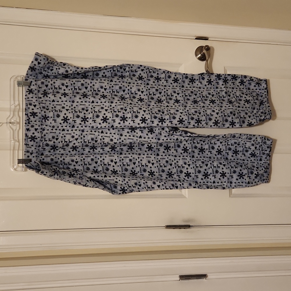 Gap Body XXL flannel snowflake sleep pants